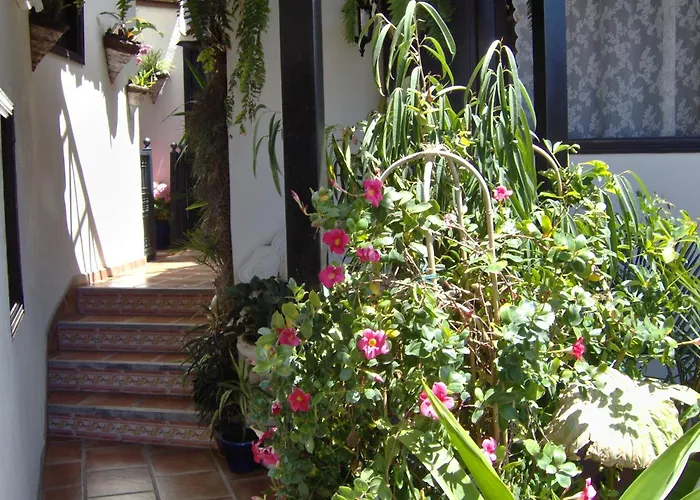 Monasterio De San Antonio - Rustikales Mit Kleiner Innenhofterrasse *