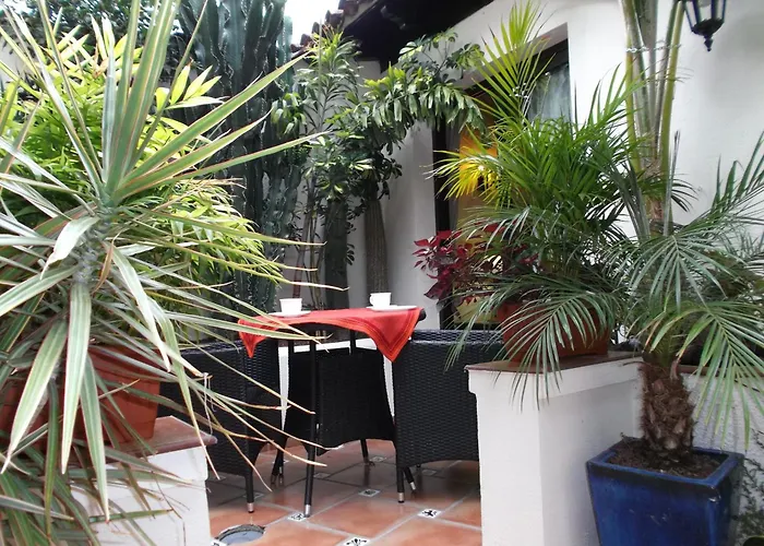 Monasterio De San Antonio - Rustikales Mit Kleiner Innenhofterrasse *