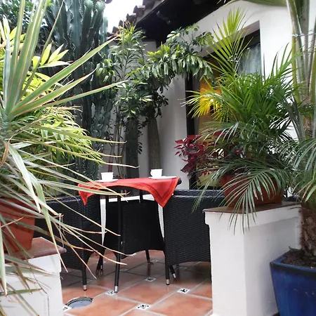 Monasterio De San Antonio - Rustikales Mit Kleiner Innenhofterrasse *